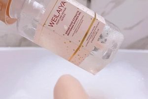 Cách sử dụng sữa tắm Weilaiya tủy mật cánh hoa hồng-1