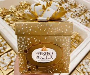 Socola Ferrero Rocher hộp nơ giá bao nhiêu?-1